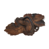 Ruef maple leaf wooden basket