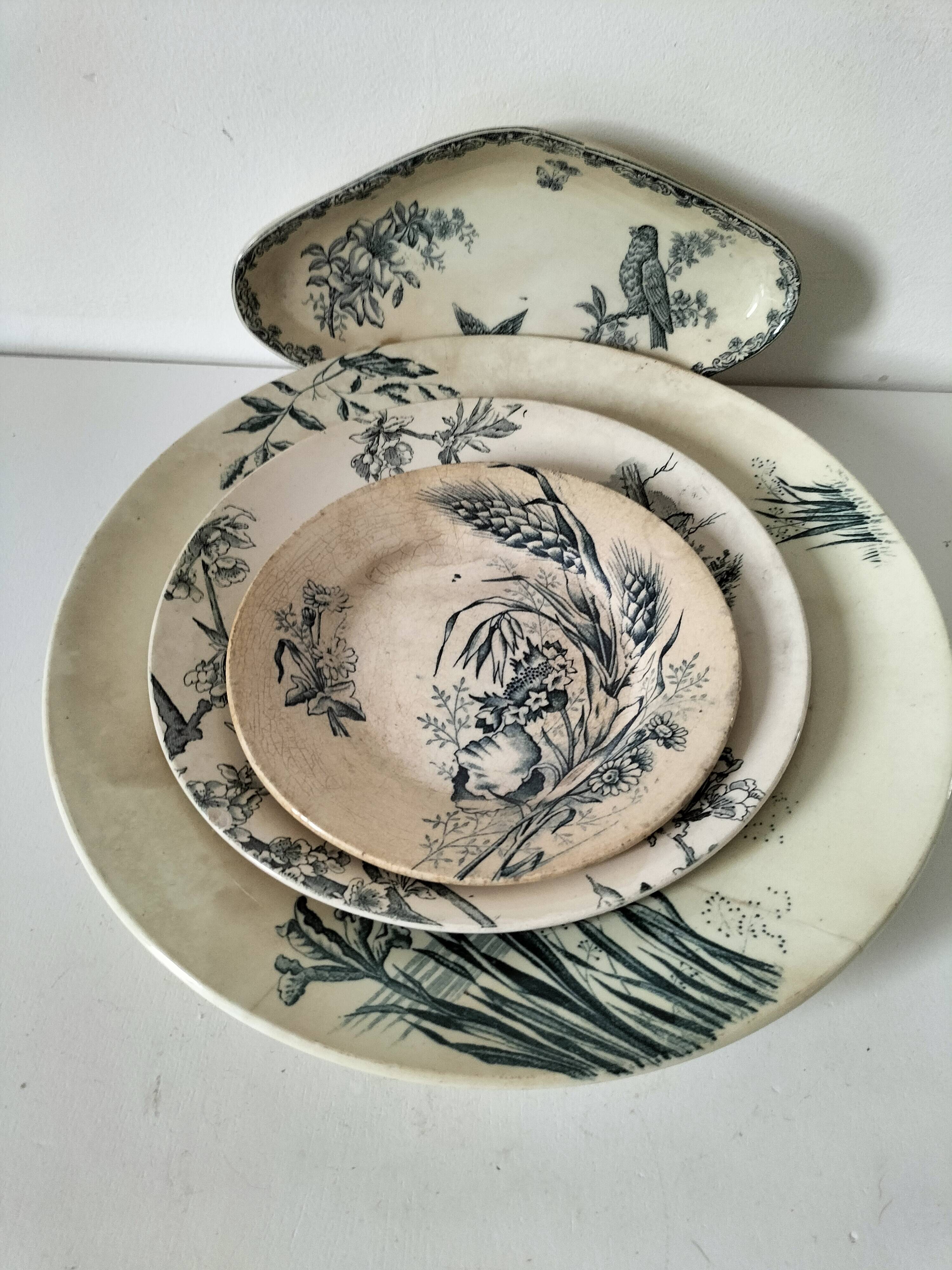 Set of 4 ancient iron lands – naturalistic decorations – around 1890-1910