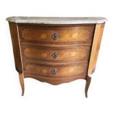 Commode galbée en marqueterie de bois de rose et marbre