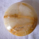 White marble onyx ashtray