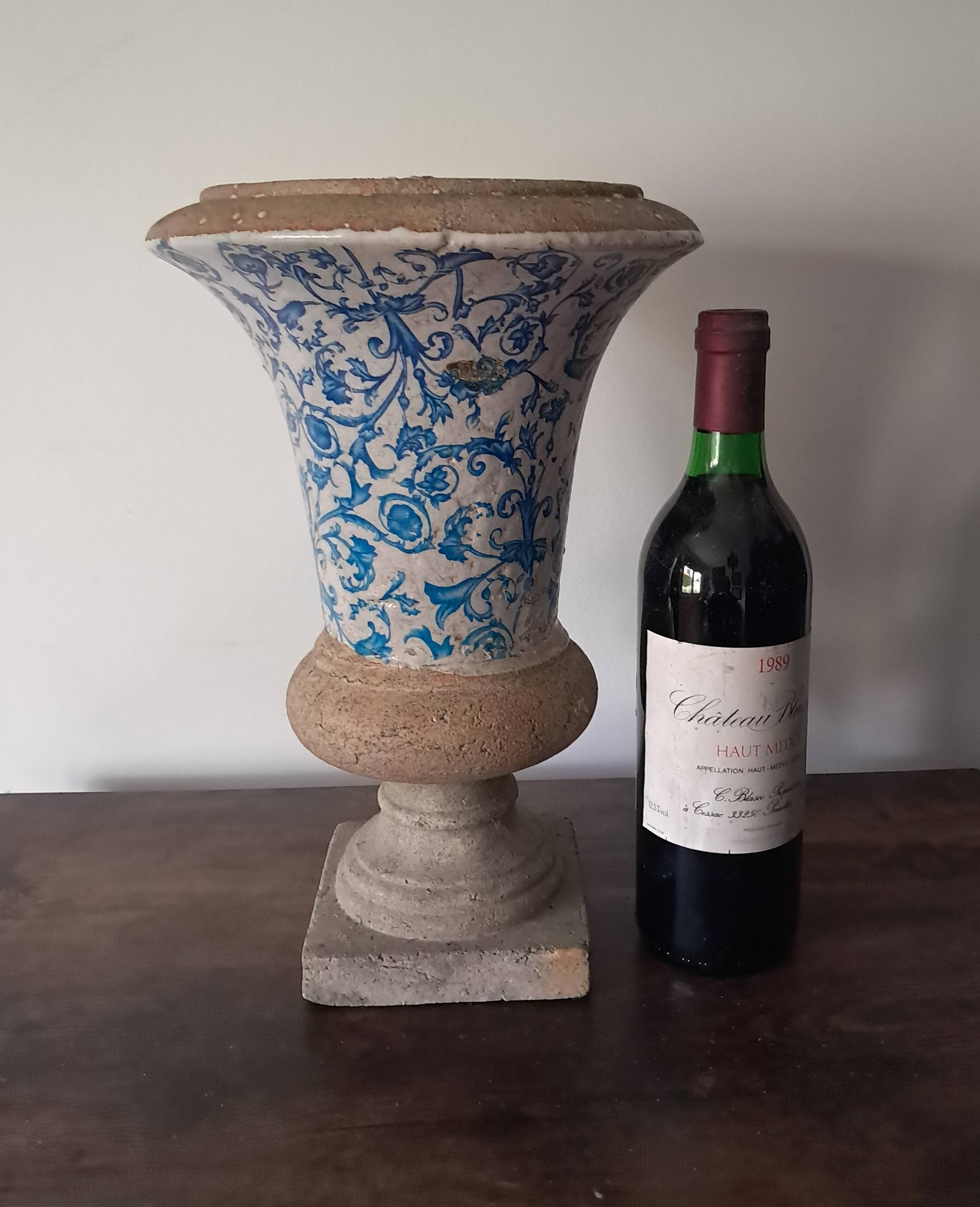 Medici Vase Planter in Cement and Earthenware