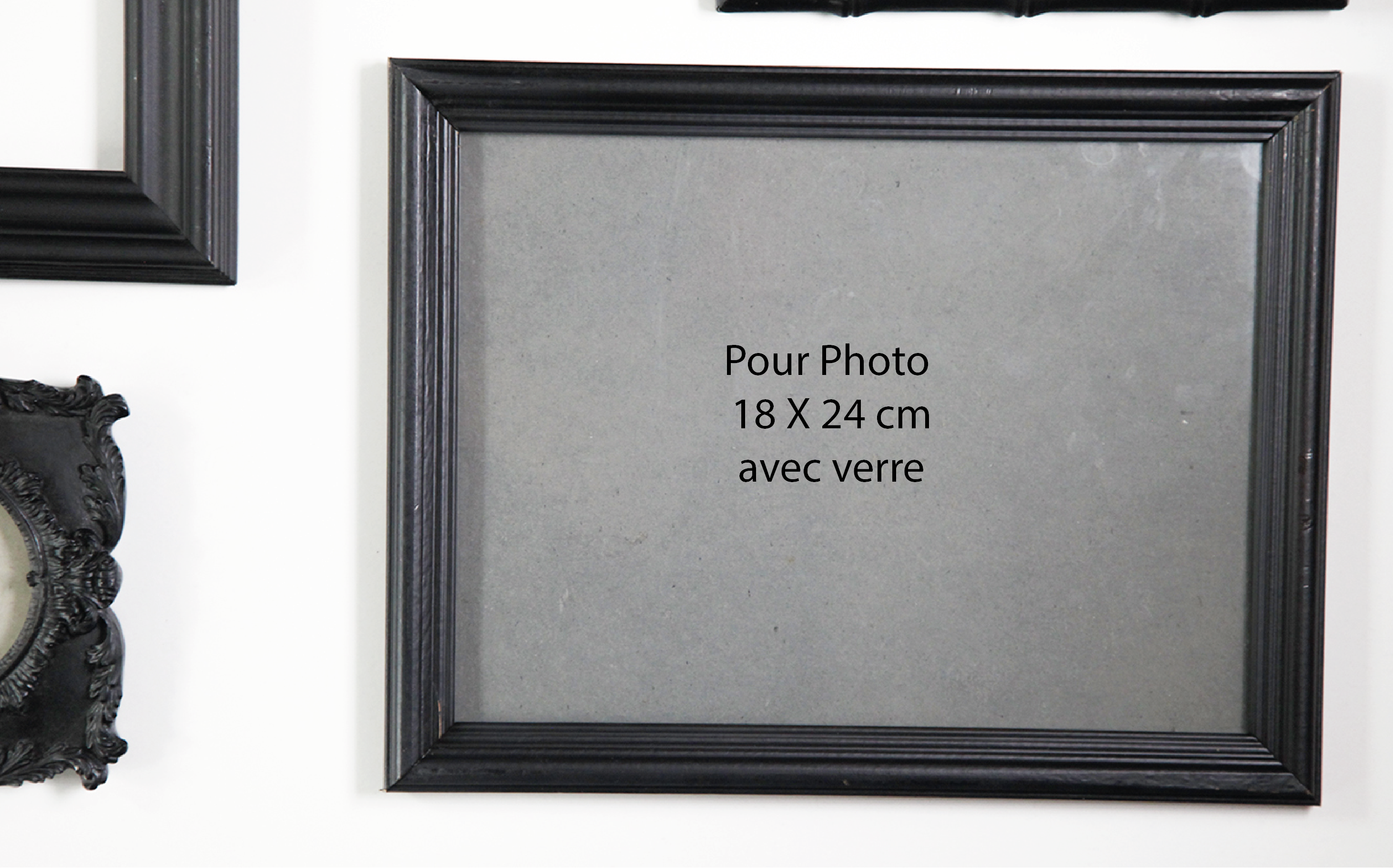 Set of photo frames