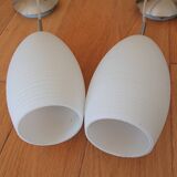 3 hanging lamps