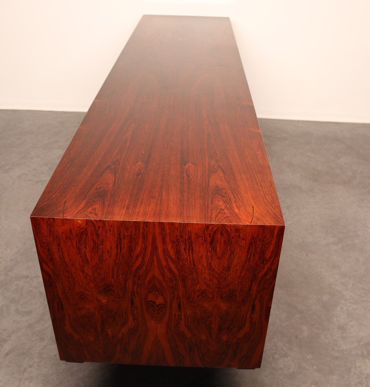 Sideboard in rio-rosewood by Gianfranco Frattini for Bernini - Italy - 1960's