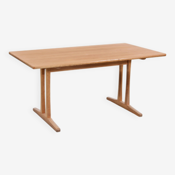 Scandinavian oak dining table model Shaker C18