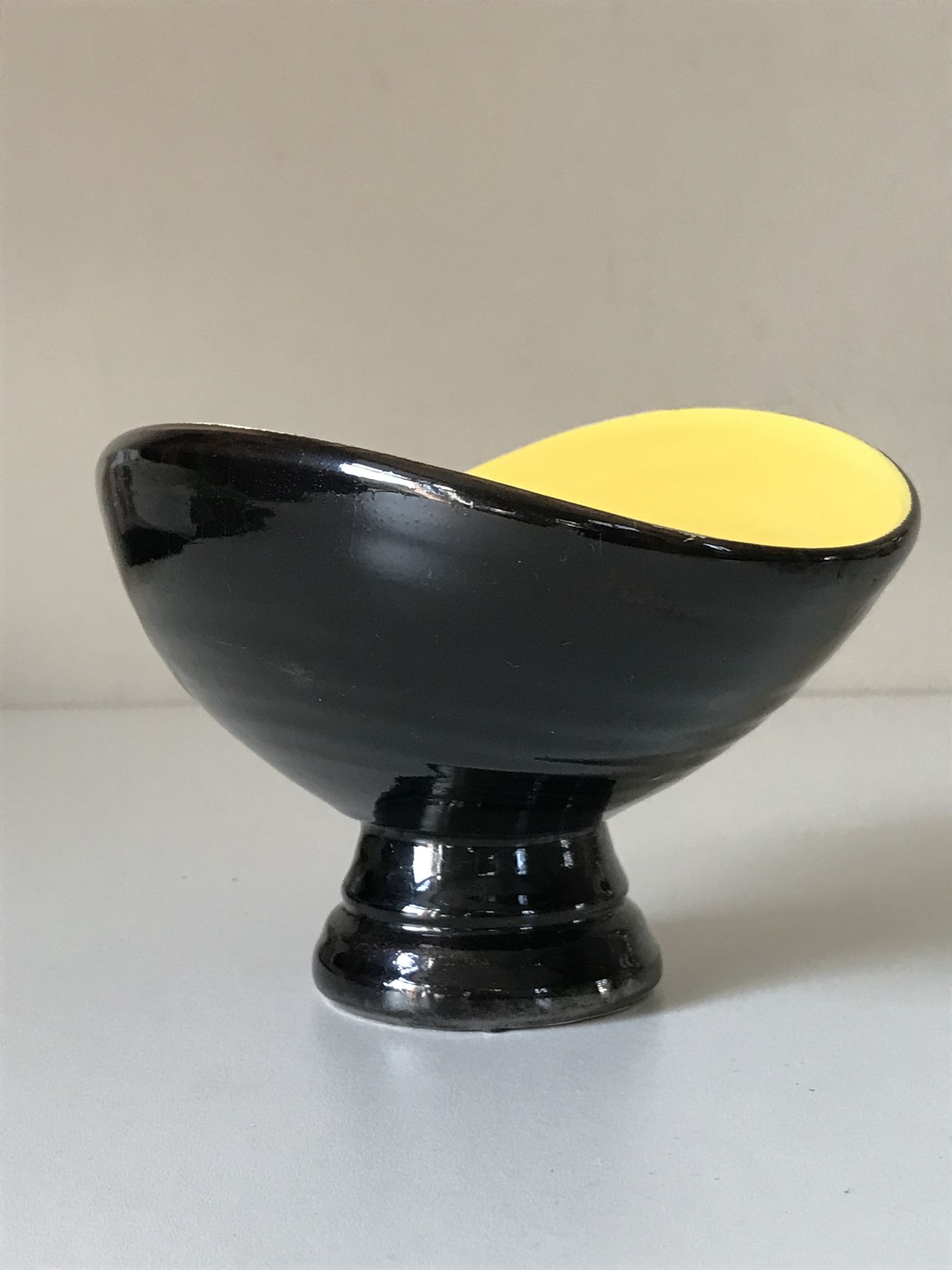 Cut free form vintage design 60s