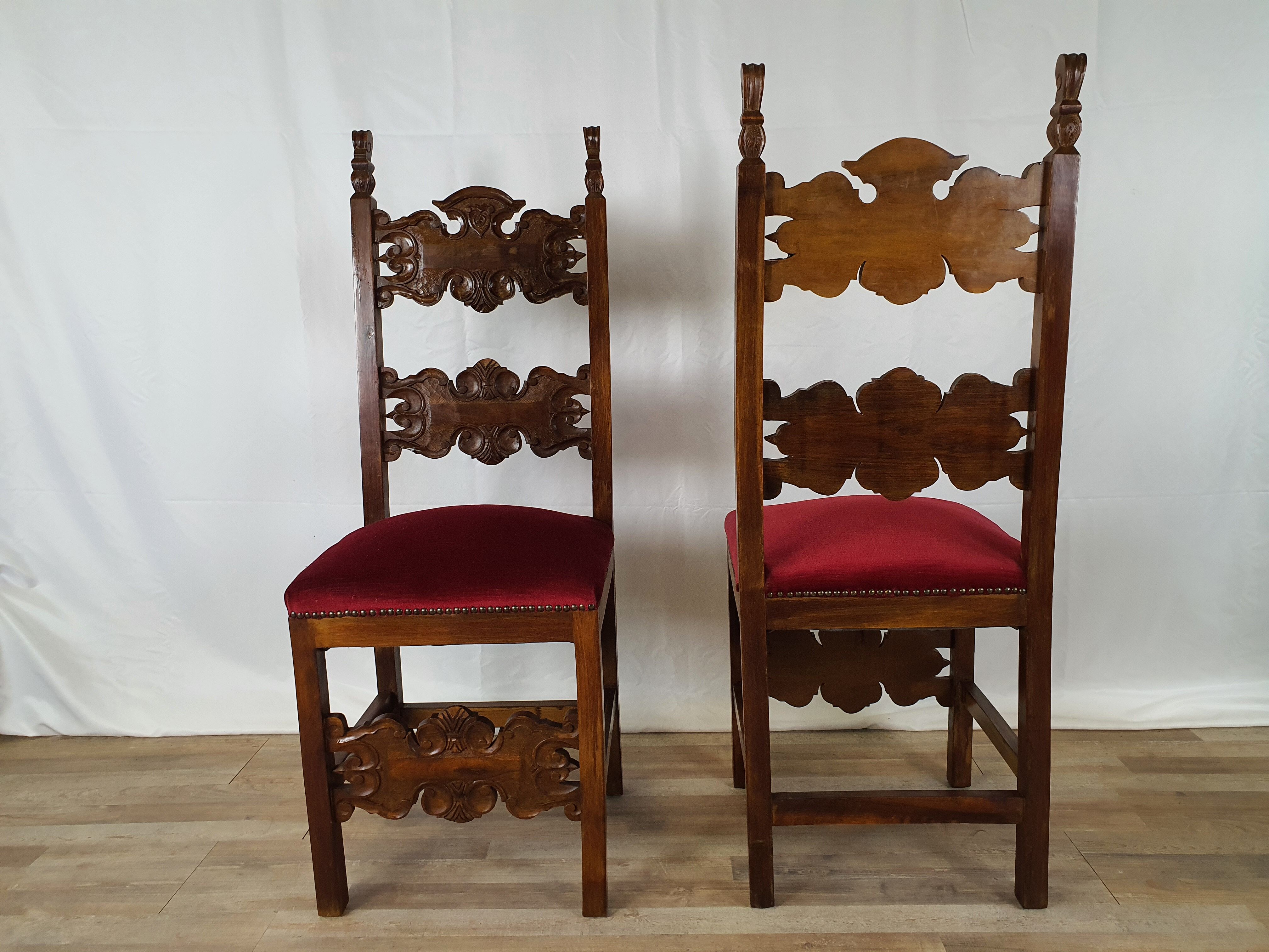 Pair of Renaissance chairs from the early 1900s