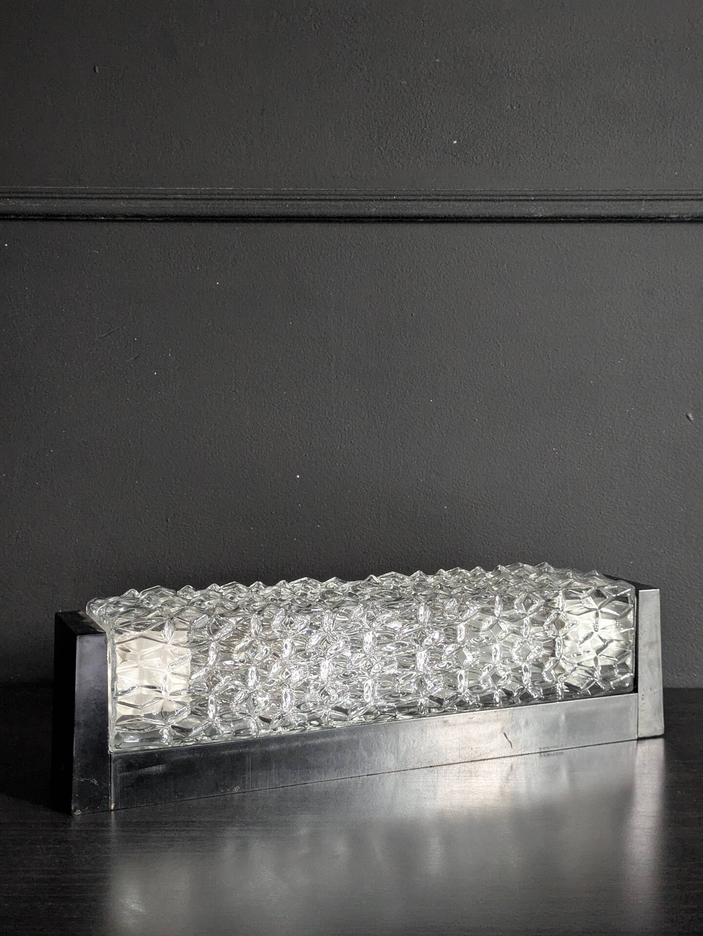 Vintage wall light RZB moulded glass and Bakelite (Germany circa 1960/1970)