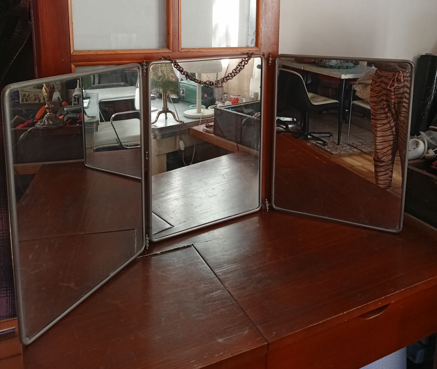 King size triptych barber mirror