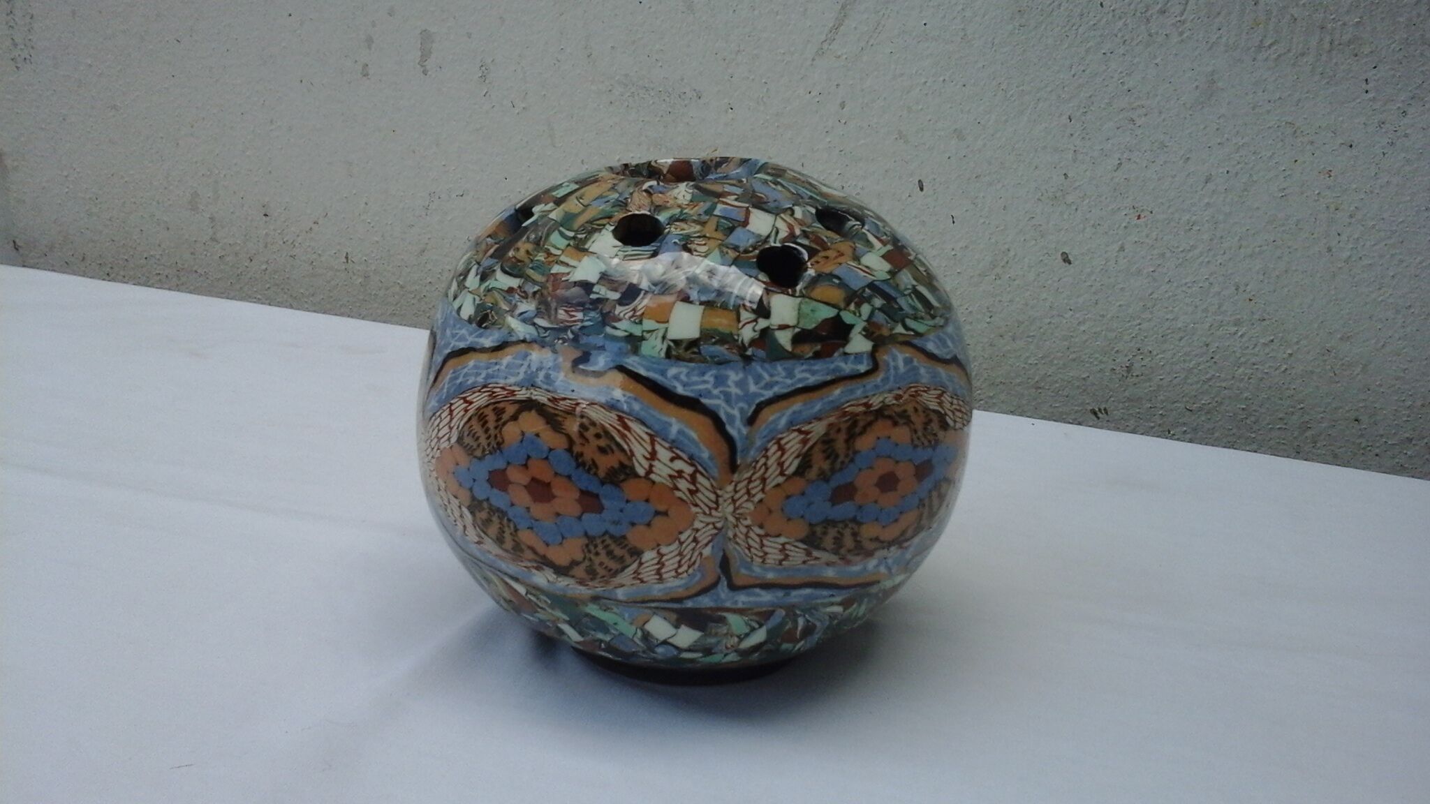 Vase ball jean gerbino