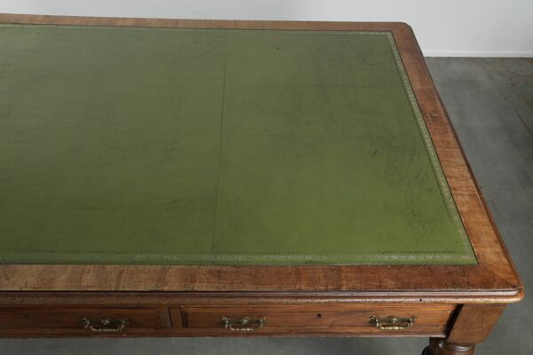 Bureau d'écriture antique anglais original du 19ème siècle.