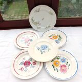 Assortment of 6 dinner plates
