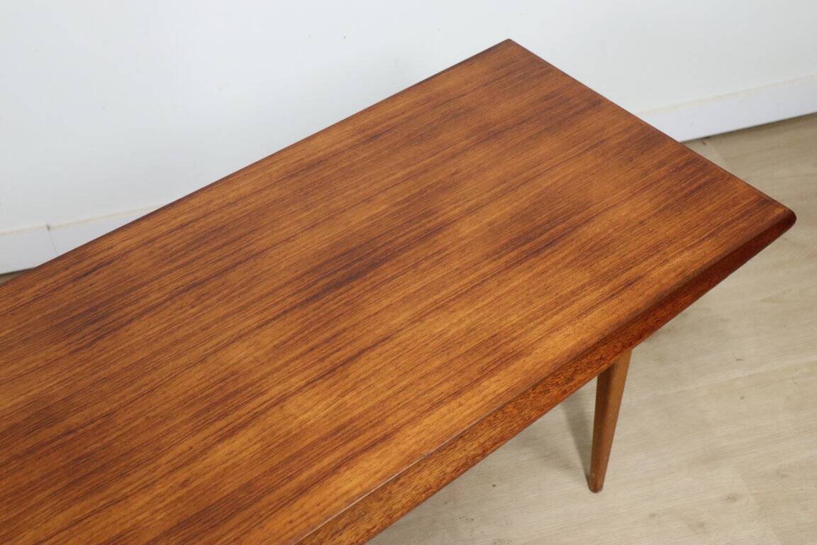Table basse vintage en teck de Gordon Russell, 1960