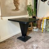 Black metal table ☐ 80 x 80 cm