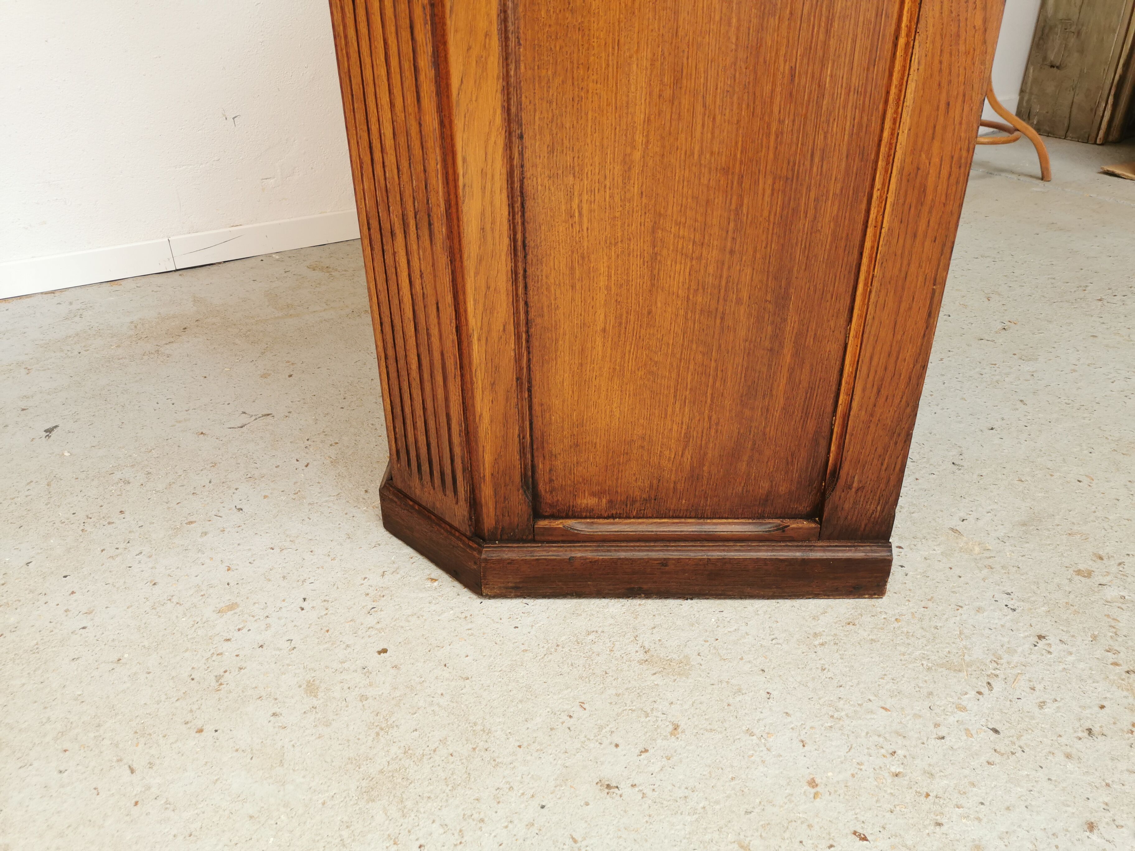 Former bistro bar counter