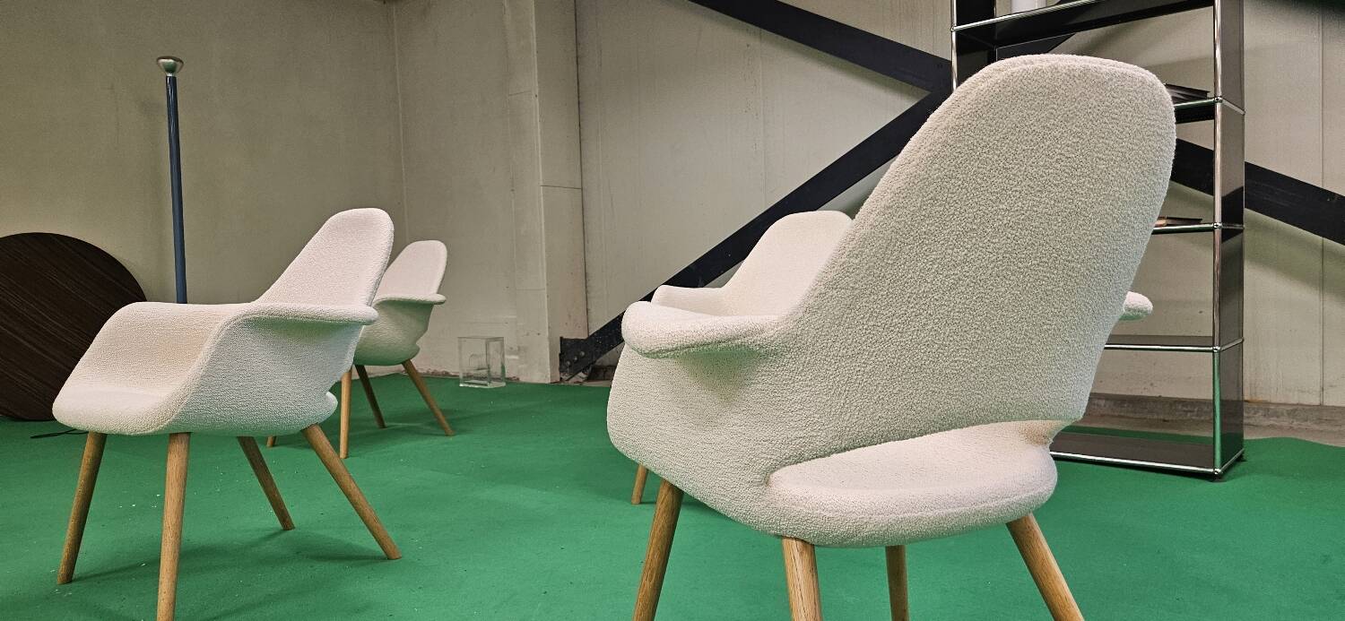 Ensemble de chaises de lecture Boucle Charles Eames Organic par Vitra