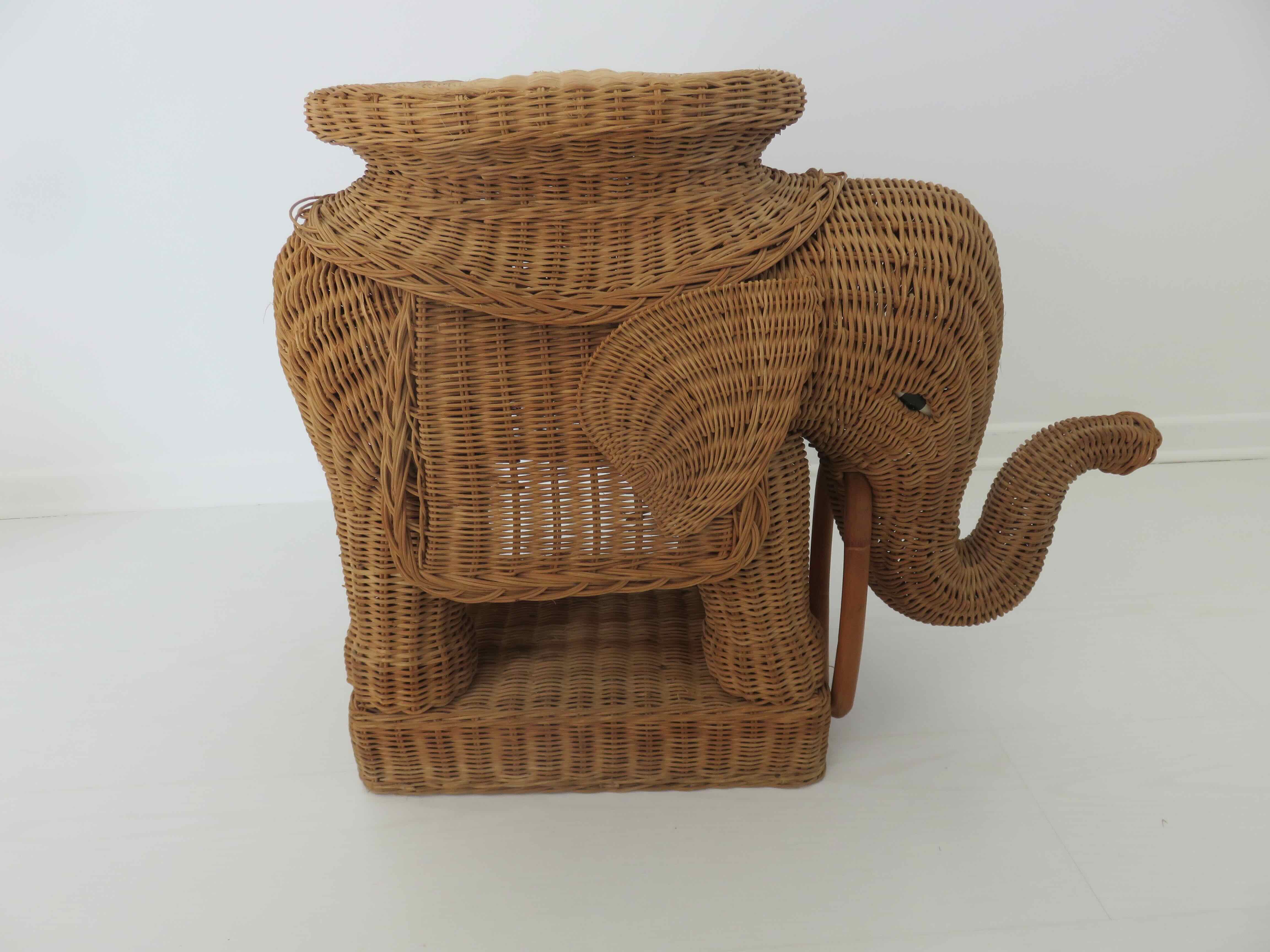 Side table elephant rattan or piece of sofa 60s 70s