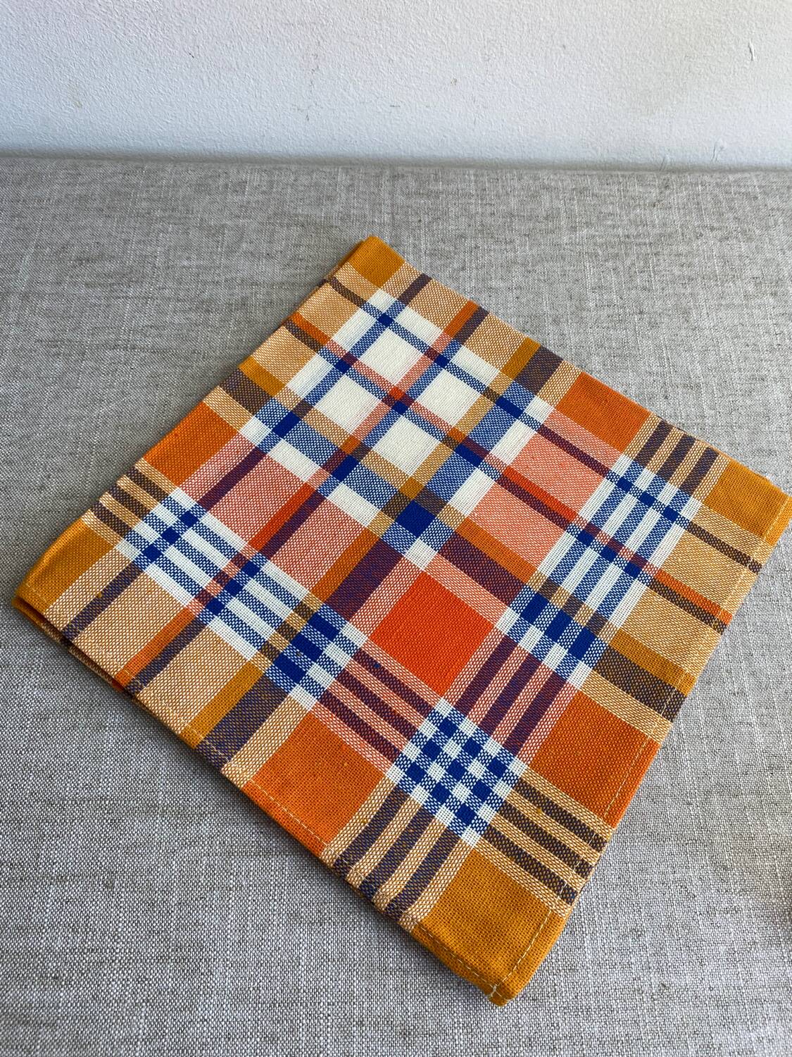 New vintage table napkins