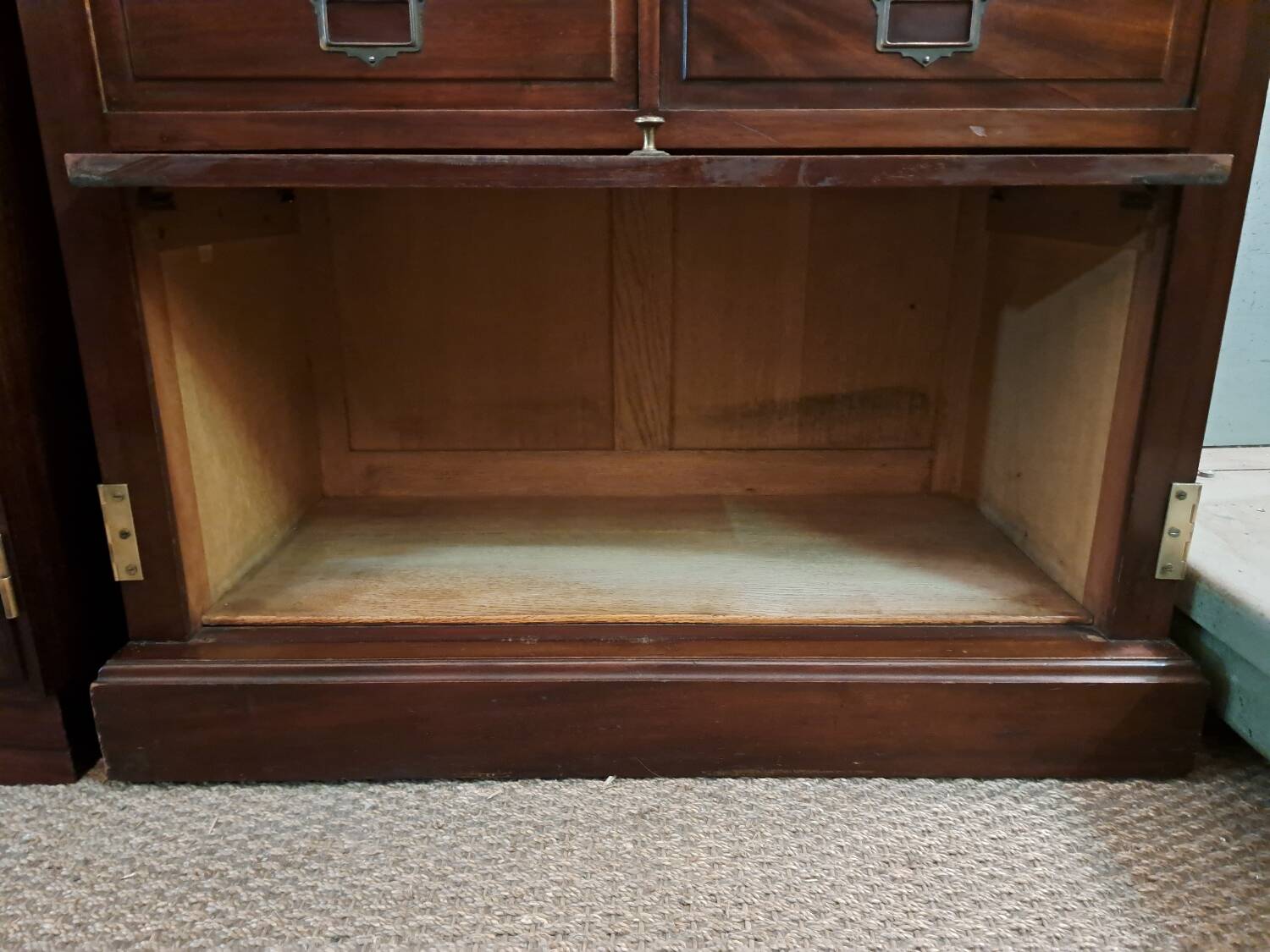 Meuble de notaire à clapets en acajou