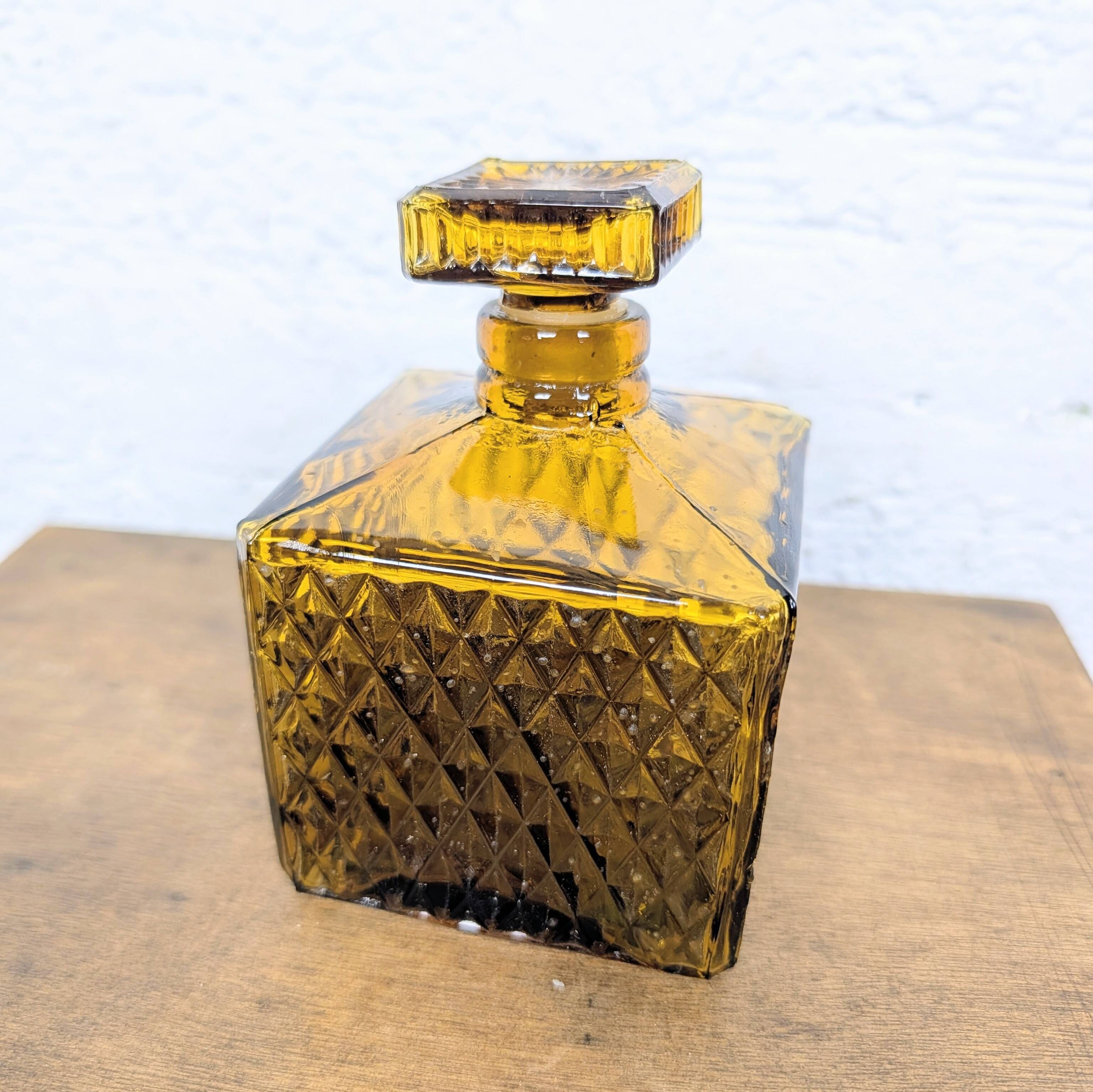 Amber glass liqueur carafe with diamond pattern