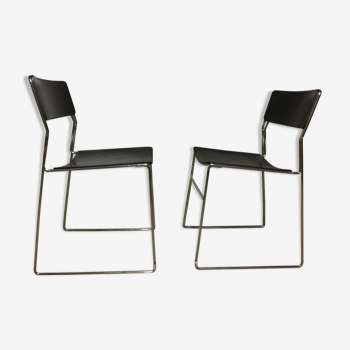 Pair of Italian chairs in leather and steel