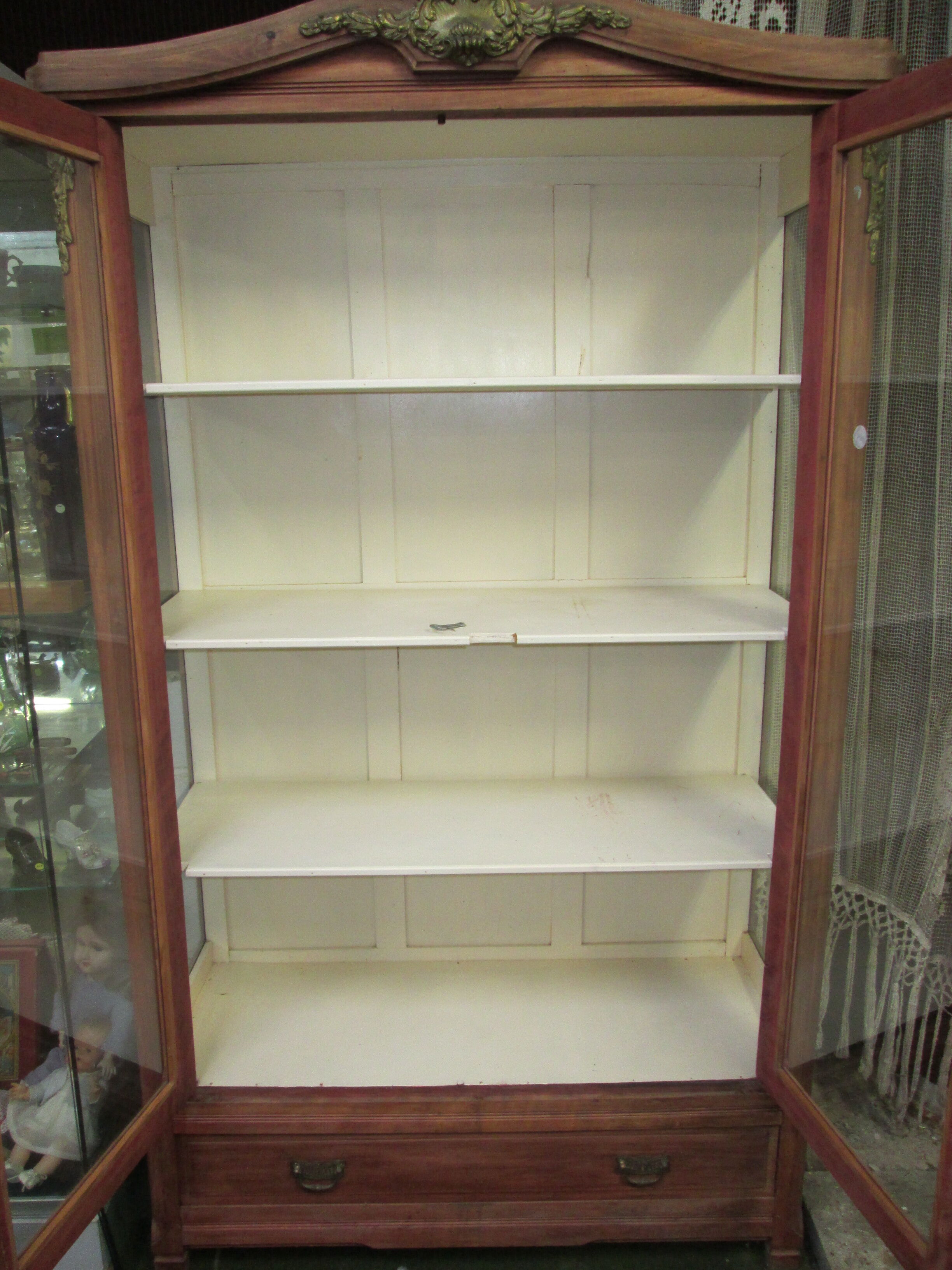 Showcase-library