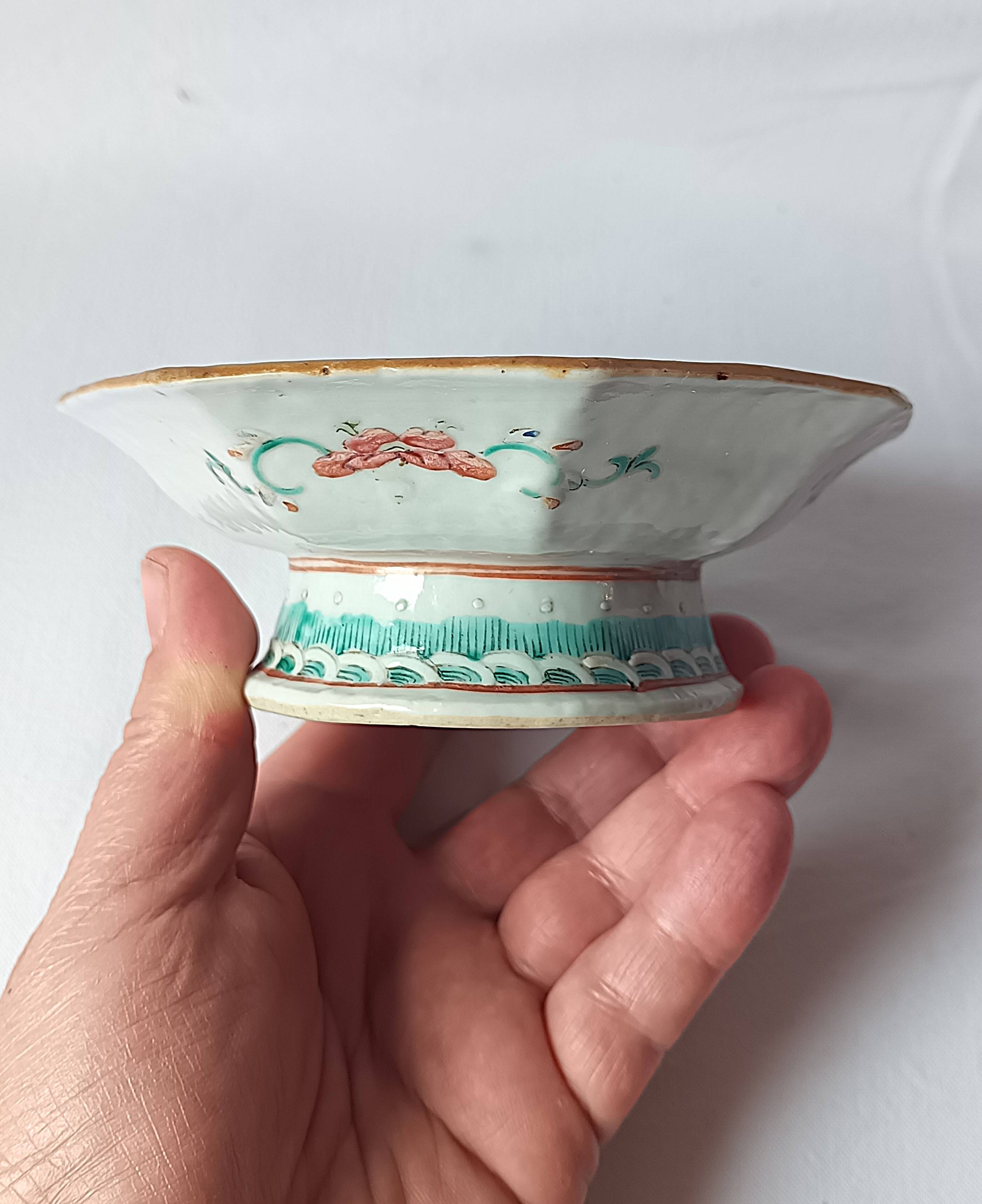 octagonal porcelain cup from China with Taoist Ying Yang decoration - c. 1900