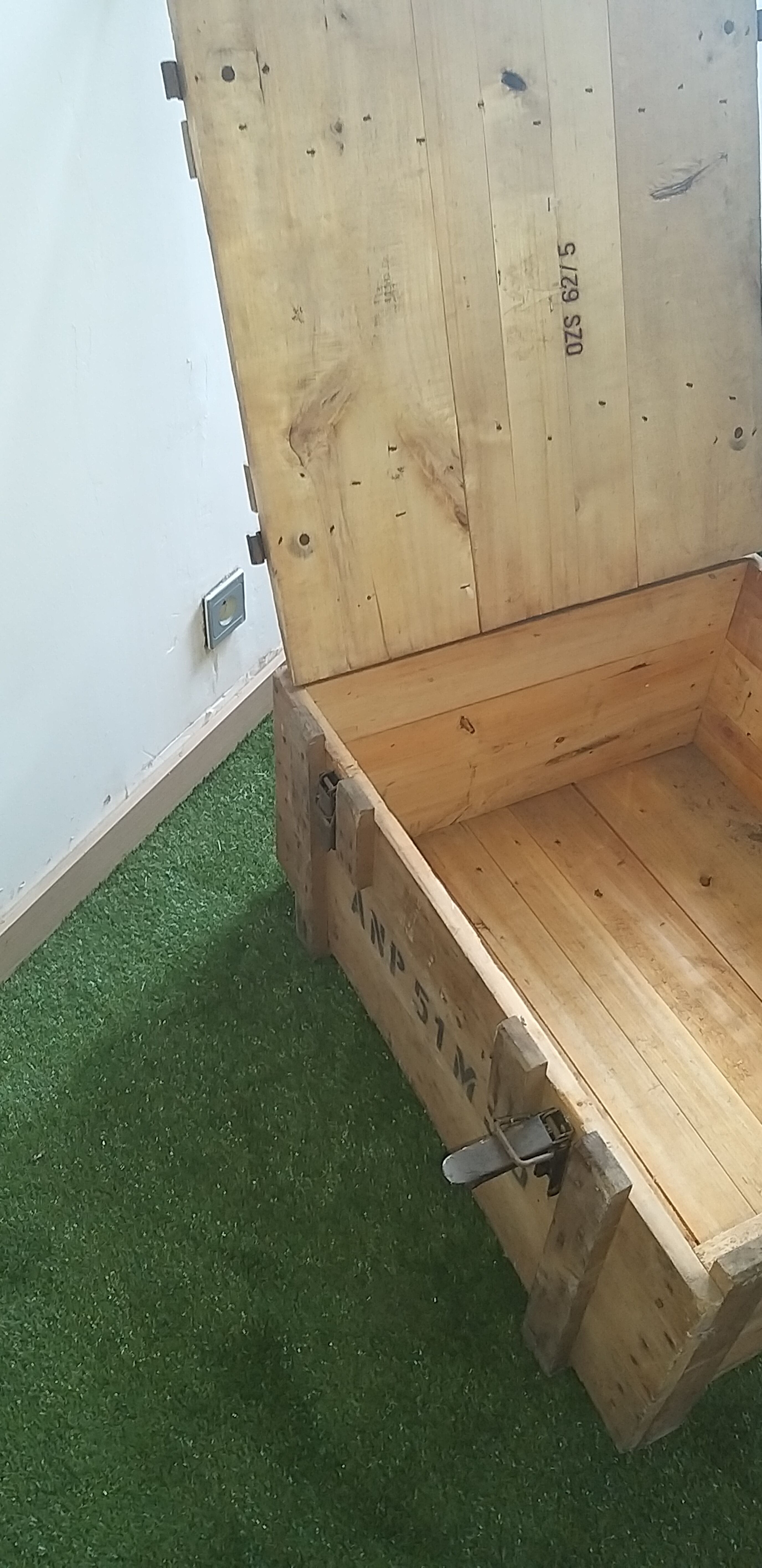 Military wood crate