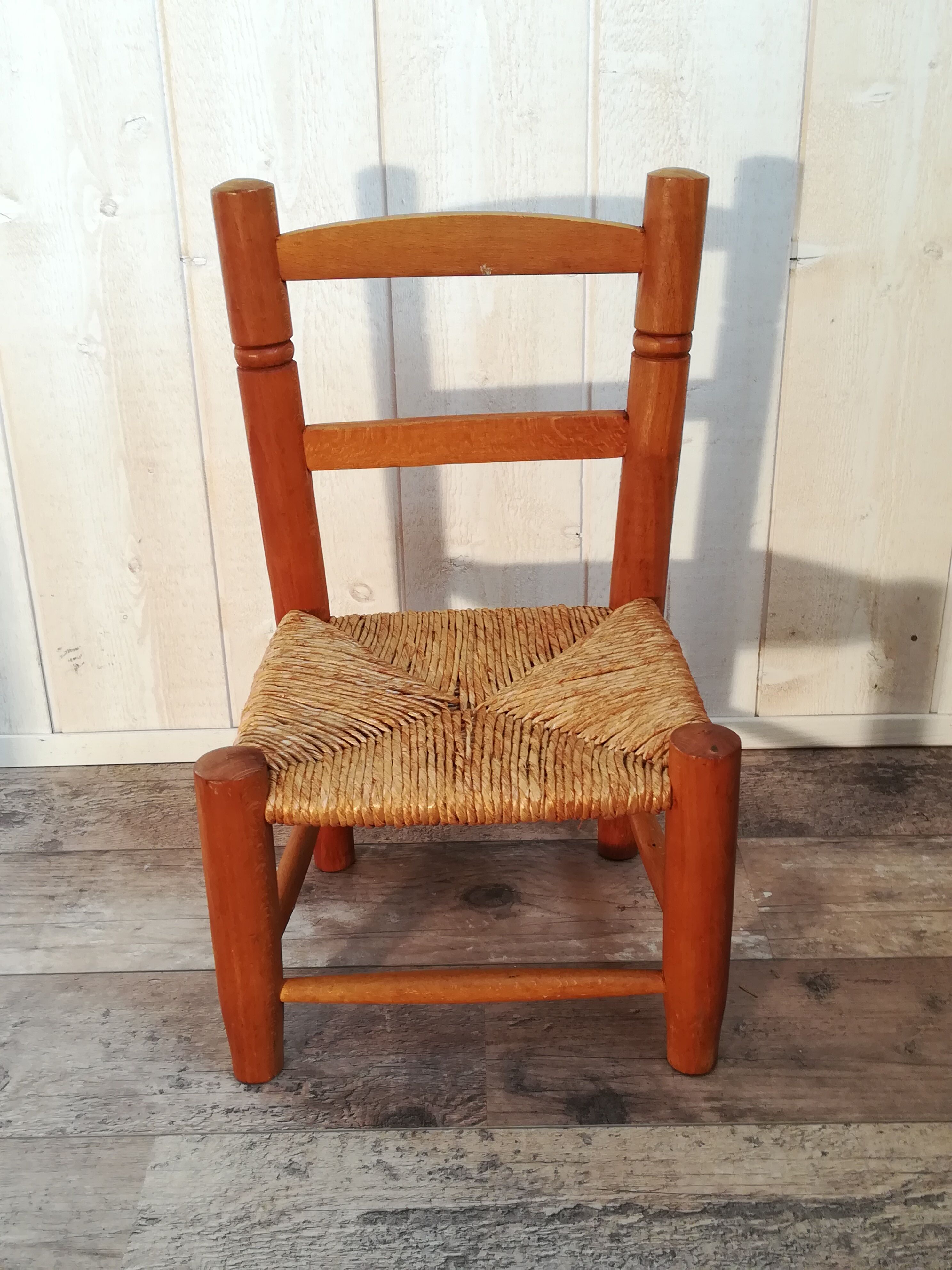 Chaise enfant en bois et paille