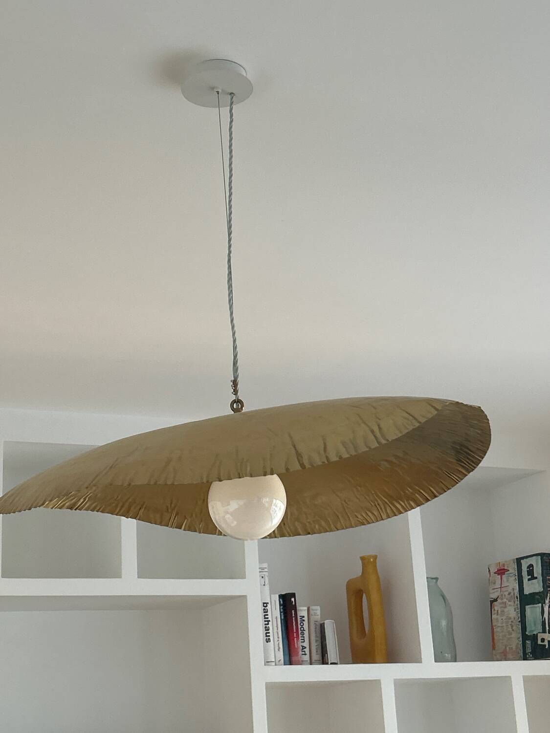 Suspensions design Gervasoni – Modèles Brass 95 & 96 en laiton doré