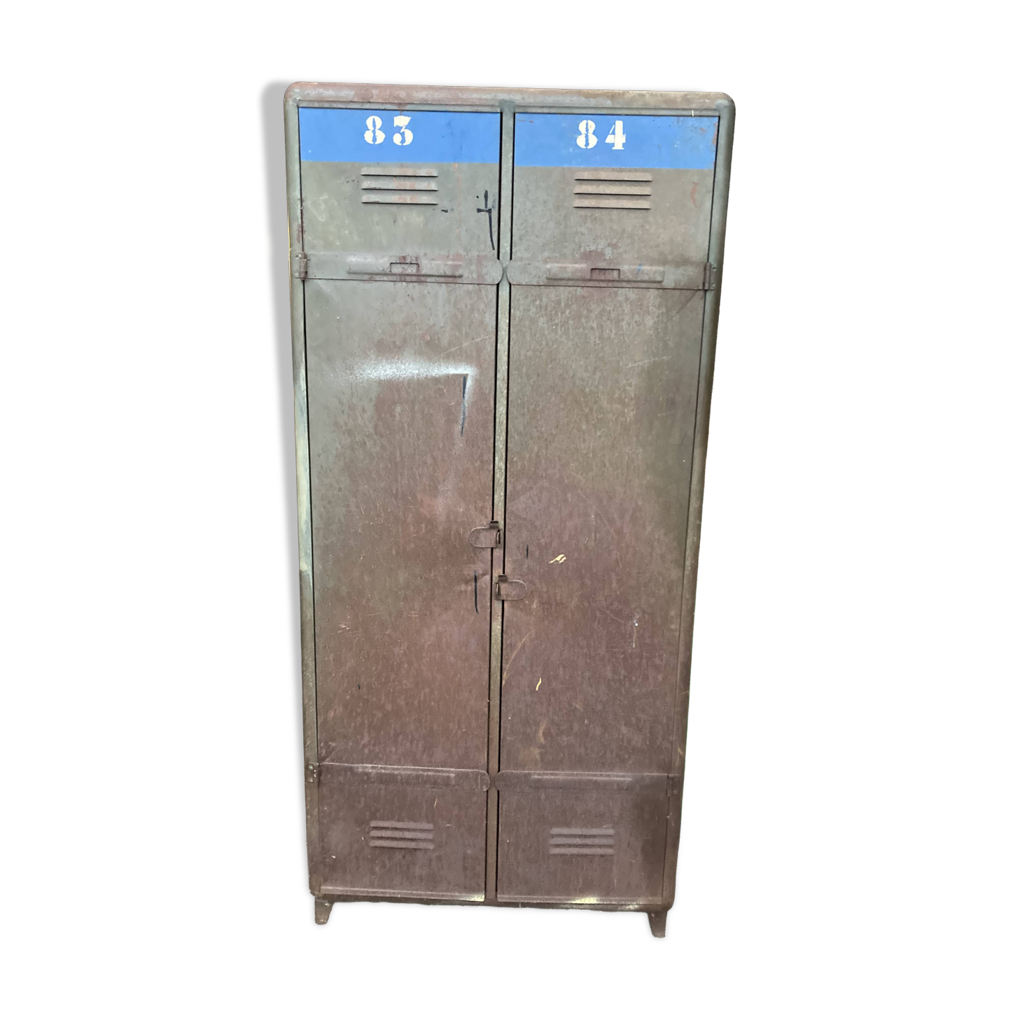 industrial cloakroom