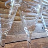 Set de 5 verres à pied en cristal forme conique ciselé vintage