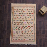 Tapis bohème beige berbère 140x235 cm