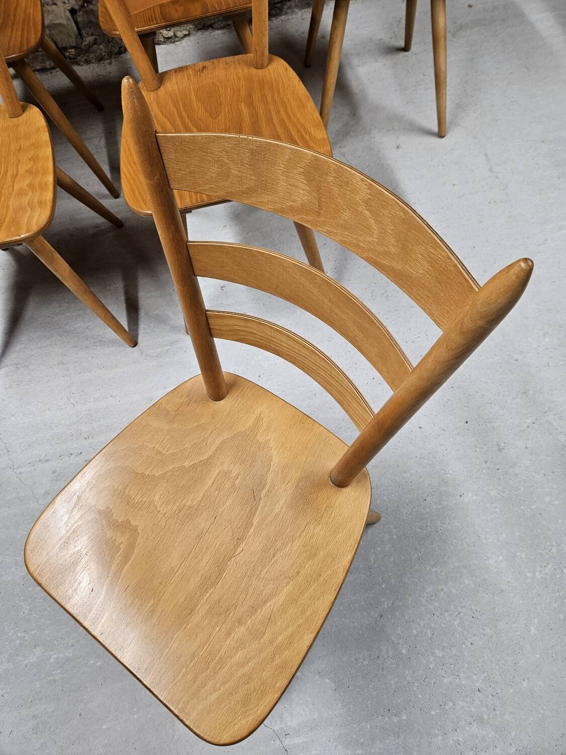 Lot of 8 country bistro chairs from the 1970s