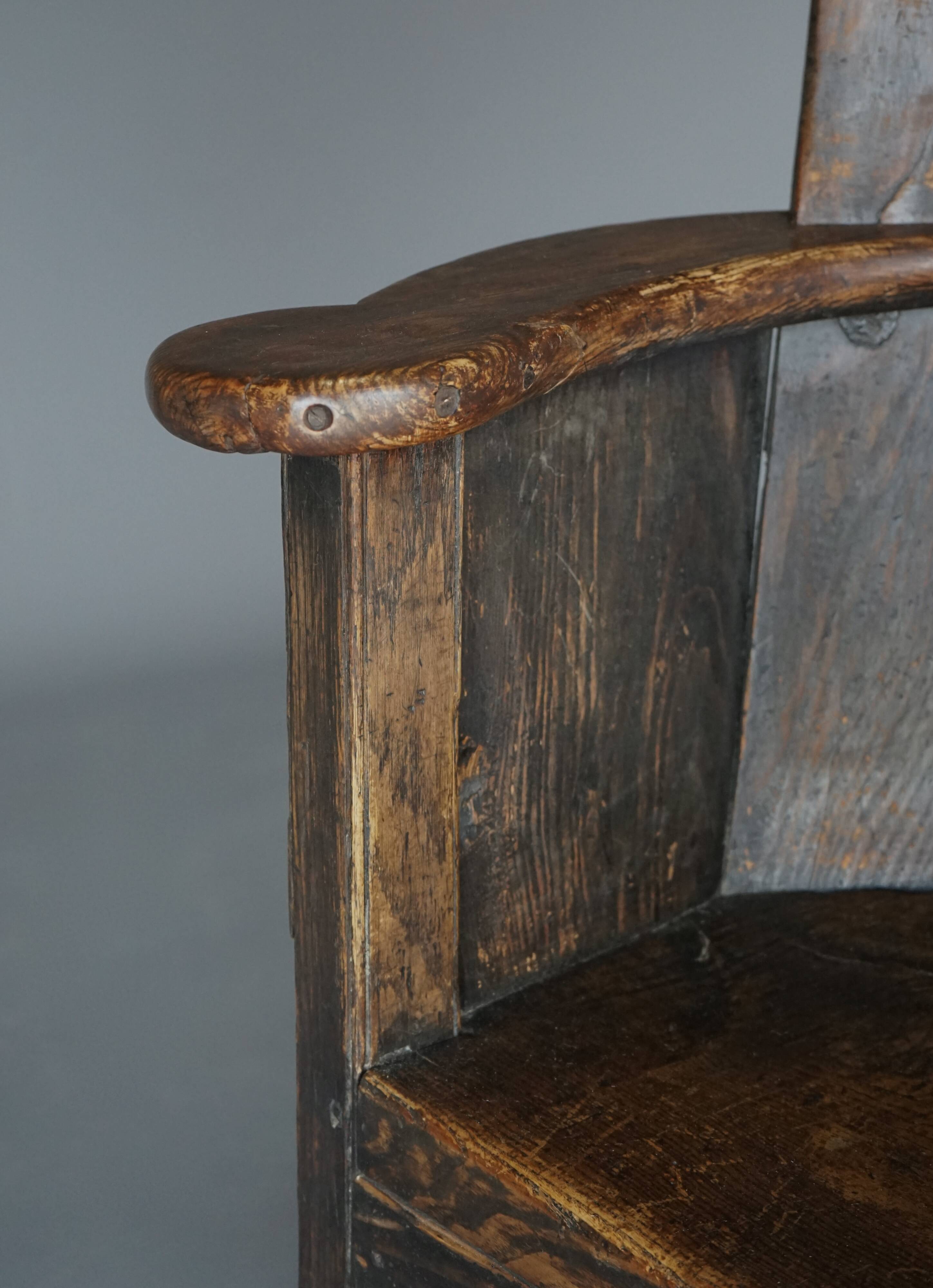 Chaise en pin gallois antique géorgienne pour agneaux, années 1820