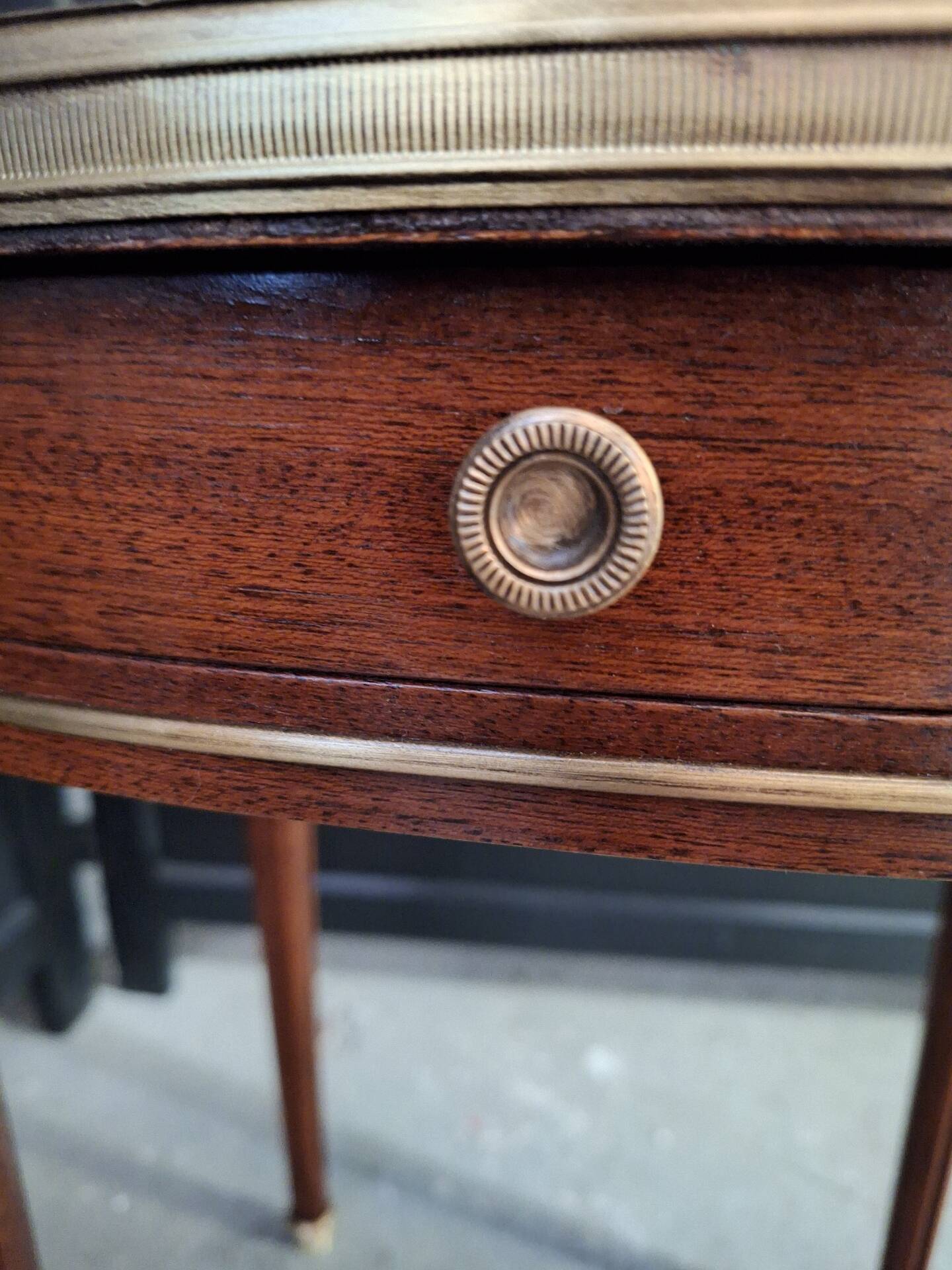 Bedside table