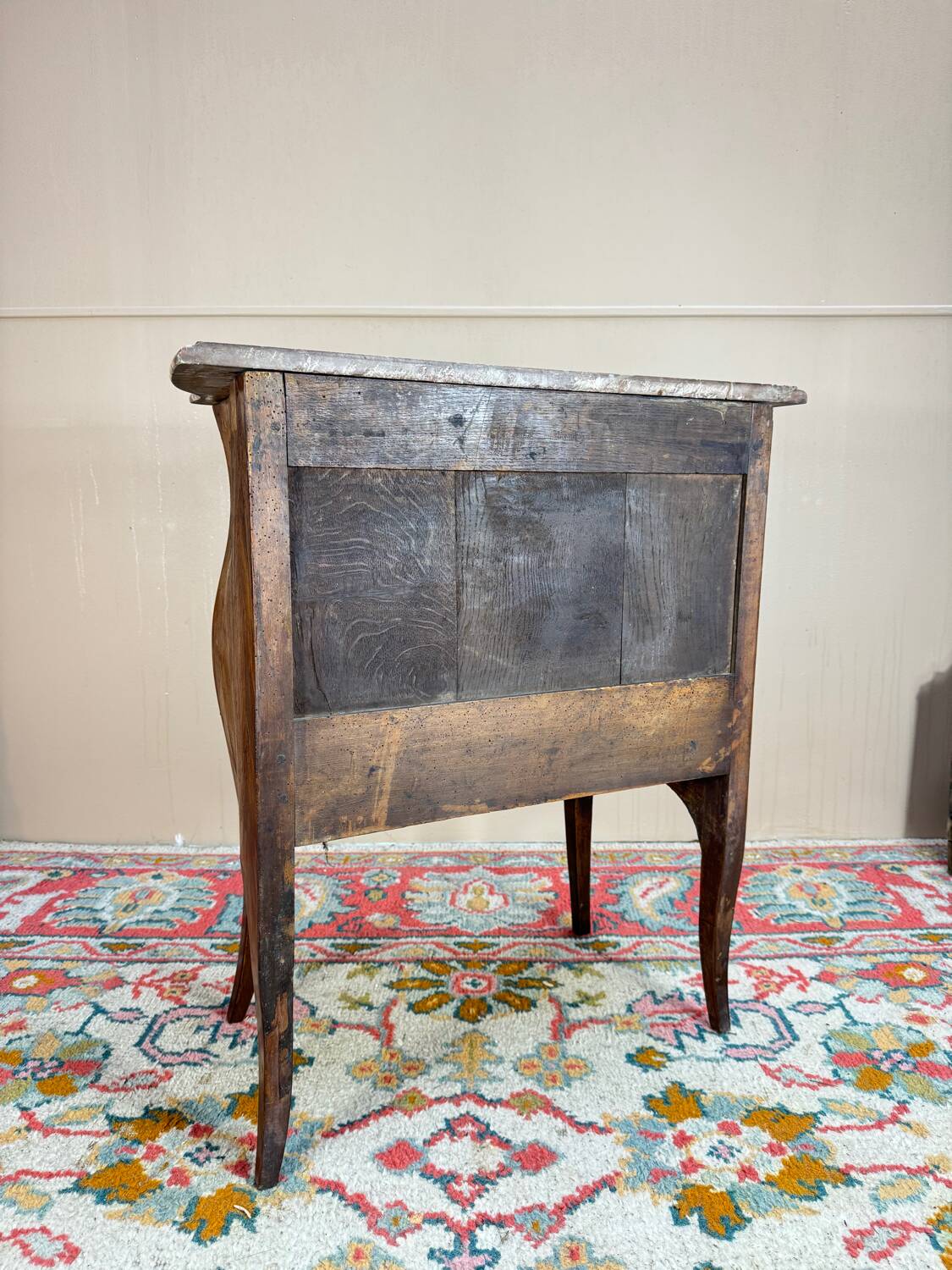 Louis XV Period 18th Century Curved Marquetry Chest of Drawers