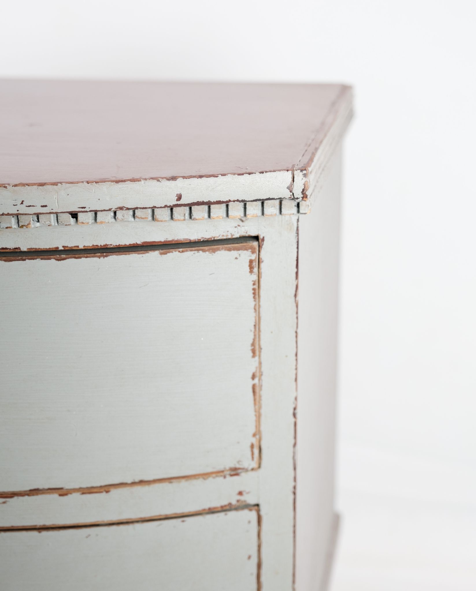 Gustavian chest of drawers with two drawers in gray painted from the year 1890s