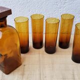 Carafe and 5 amber glasses