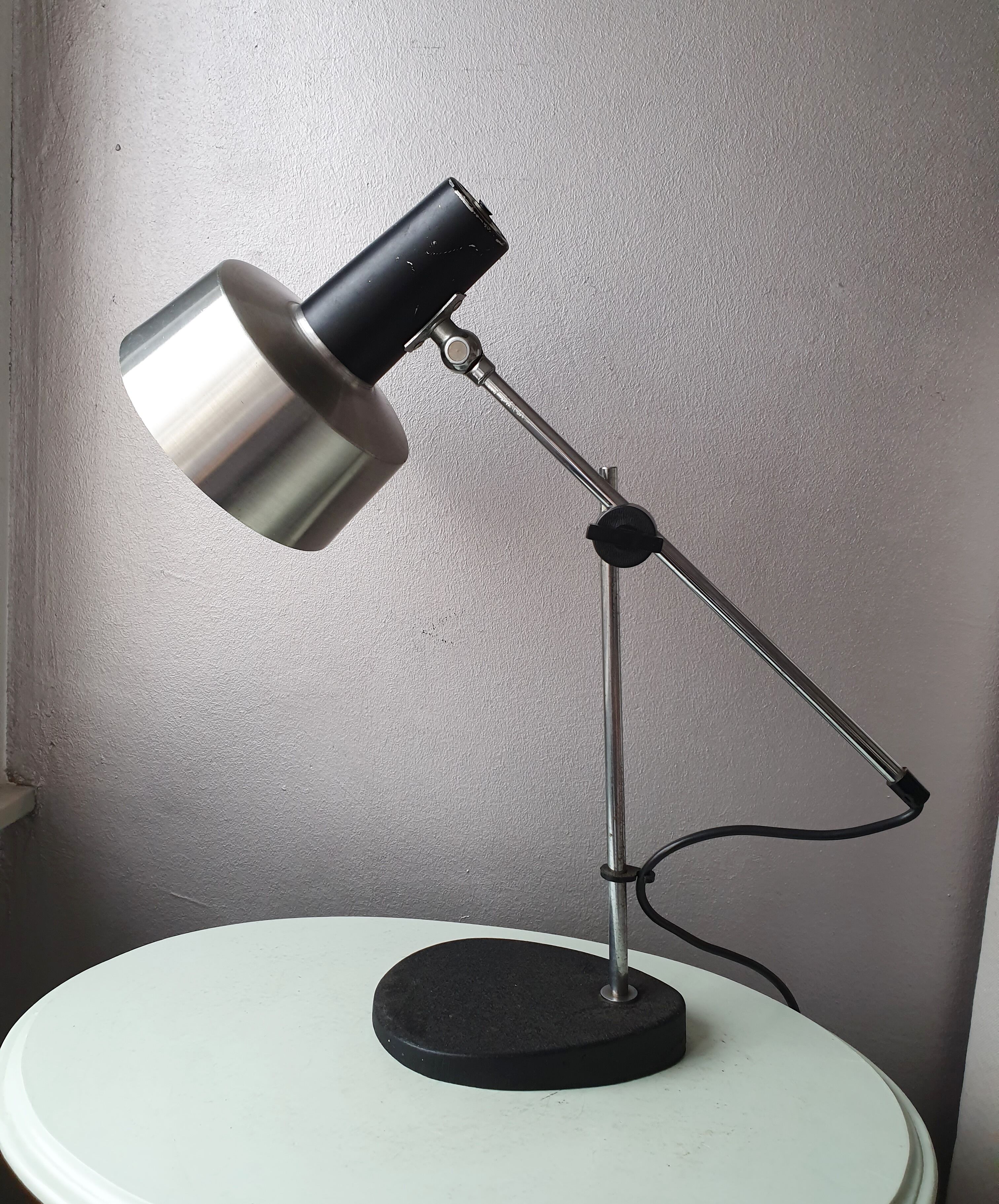 Mid century design desk lamp anvia 70