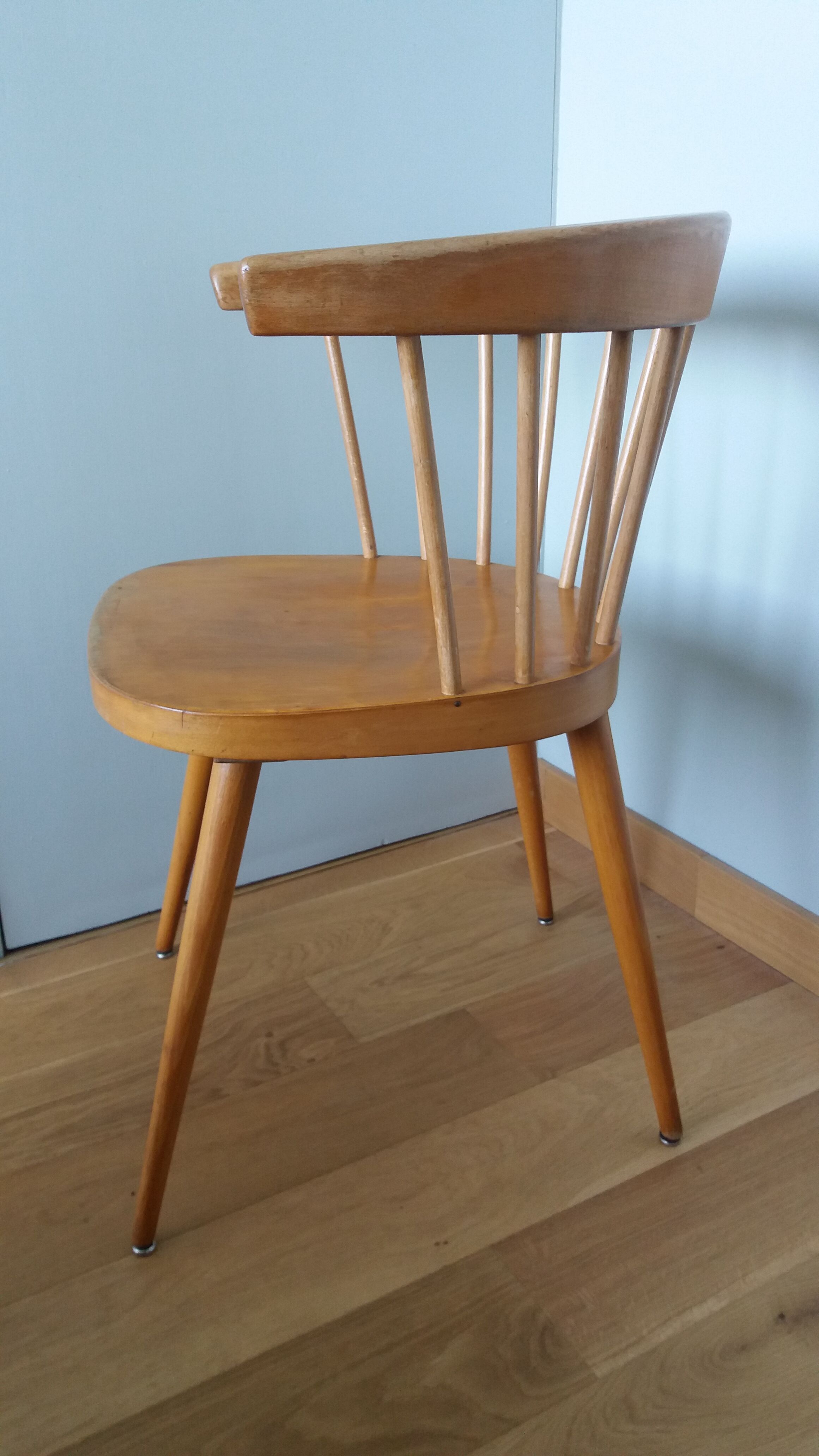 Fauteuil en bois, pieds compas, style scandinave, Baumann ou Thonet