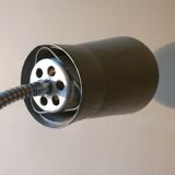 Articulated workshop lamp