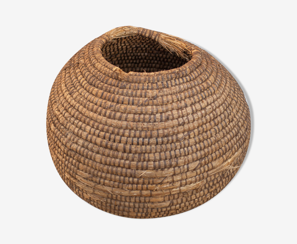 Vintage straw and wicker basket