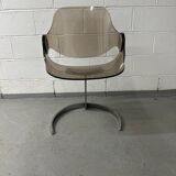 Chaise plexi acier attribué à Euro Steel
