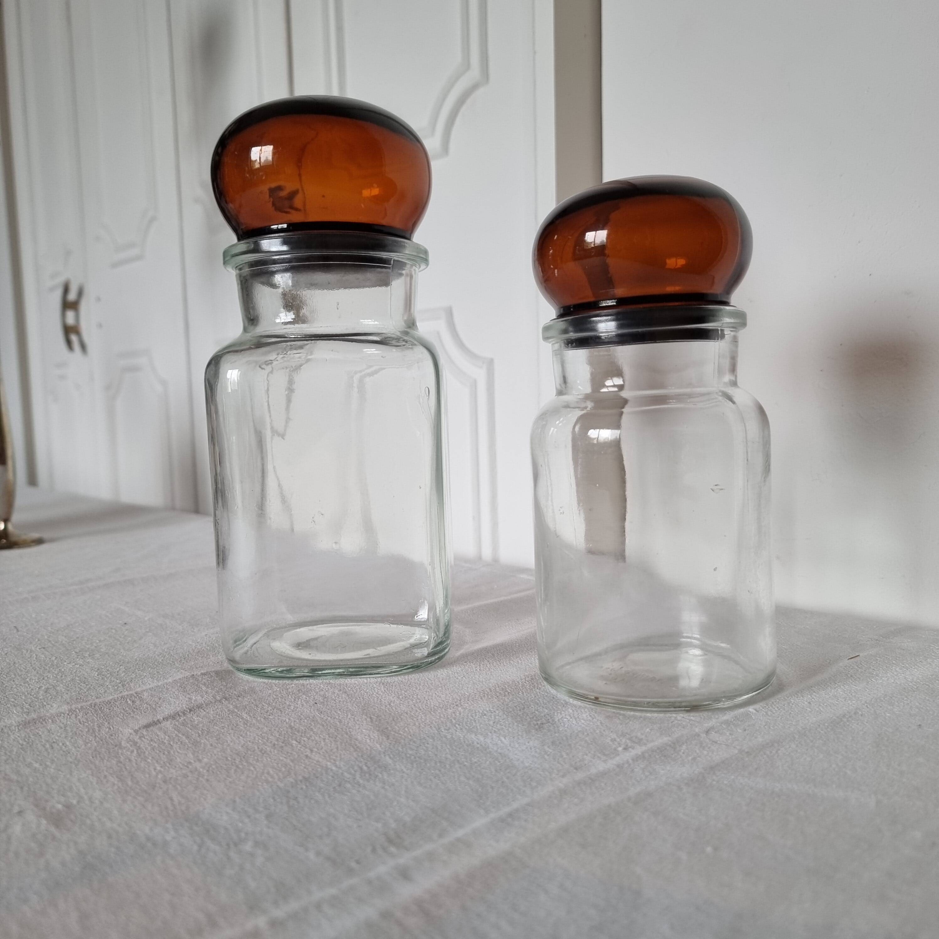 Pair of vintage Belgian glass pharmacy jars from the 1970s, very decorative