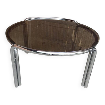 Mid-Century tubular coffee table with grey smoked glass and chrome metal, 1960s design.