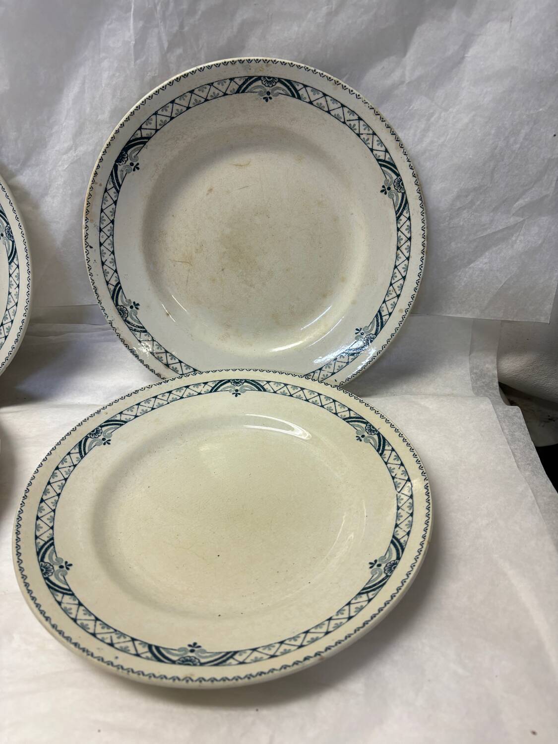 Set of 4 old iron earth plates