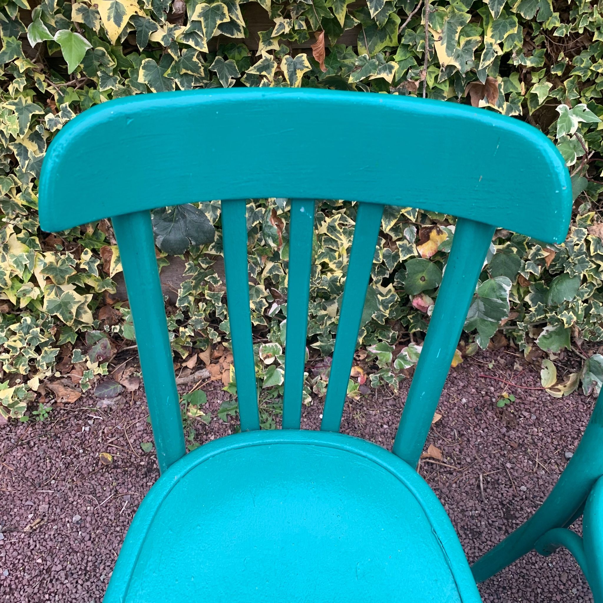 Set of 4 green bistro chairs