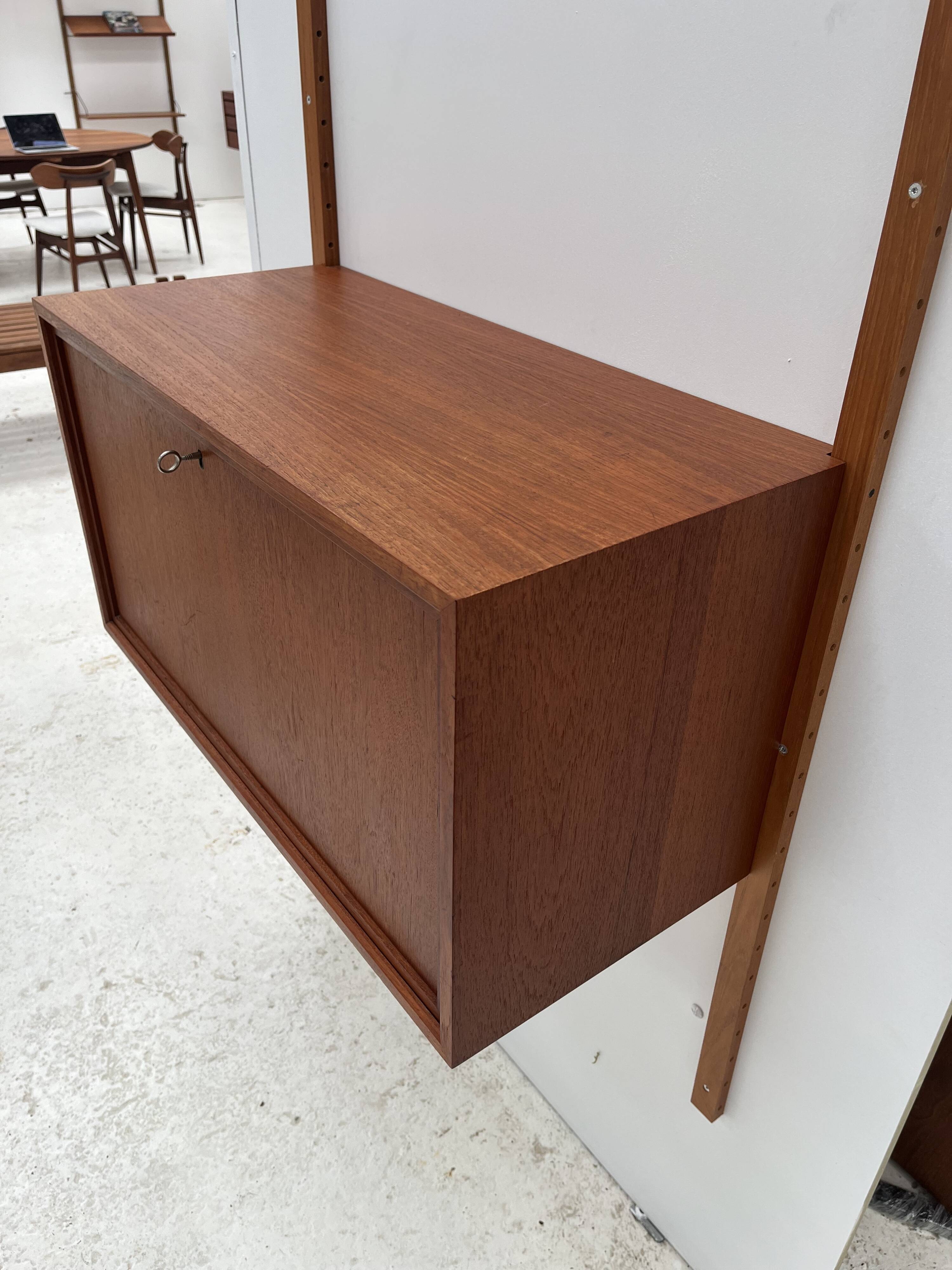 Wall unit by Poul Cadovius