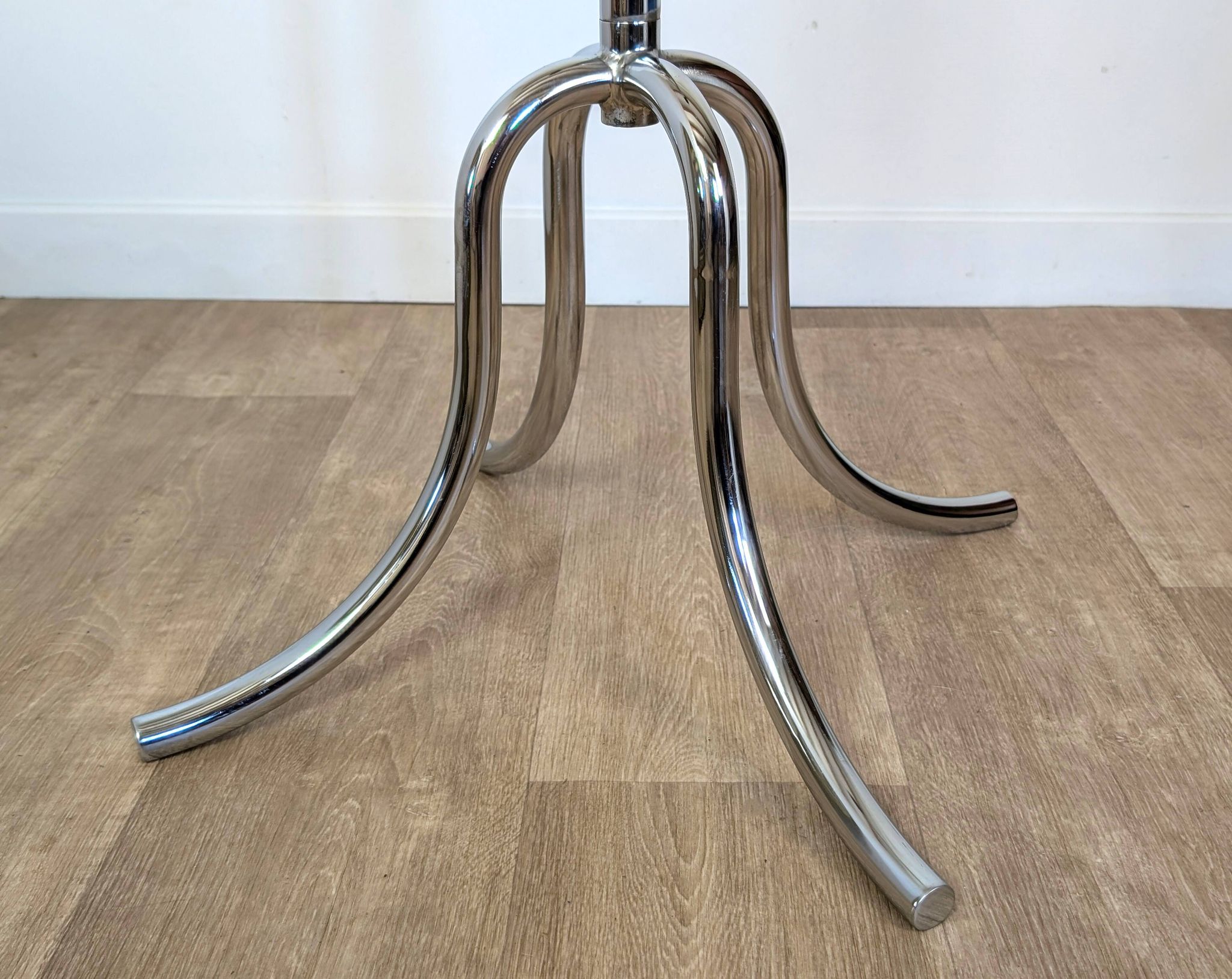 Portemanteau perroquet chromé